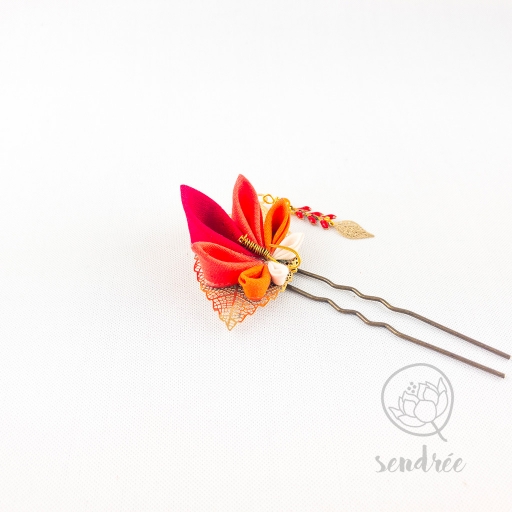Épingle fleur momiji feuille sendrée tissu japonais