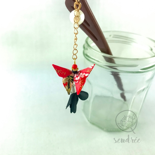 Pic moyen origami papillon red sendrée papier japonais