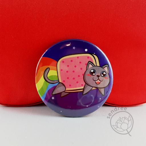 Badge Nyan Cat violet sendrée